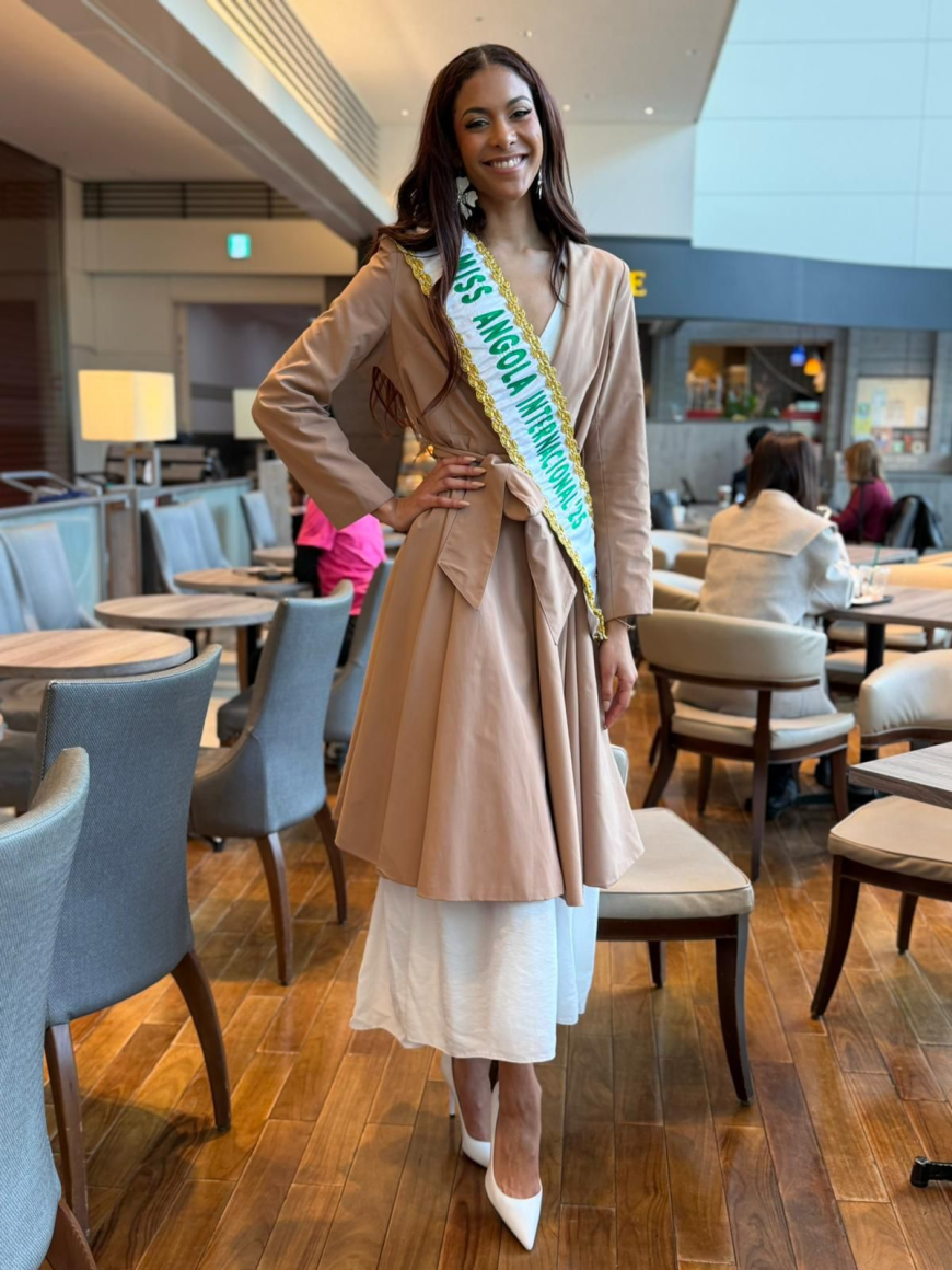 Lauriela Martins leva a elegância angolana ao palco mundial no Miss International 2025, em Tóquio