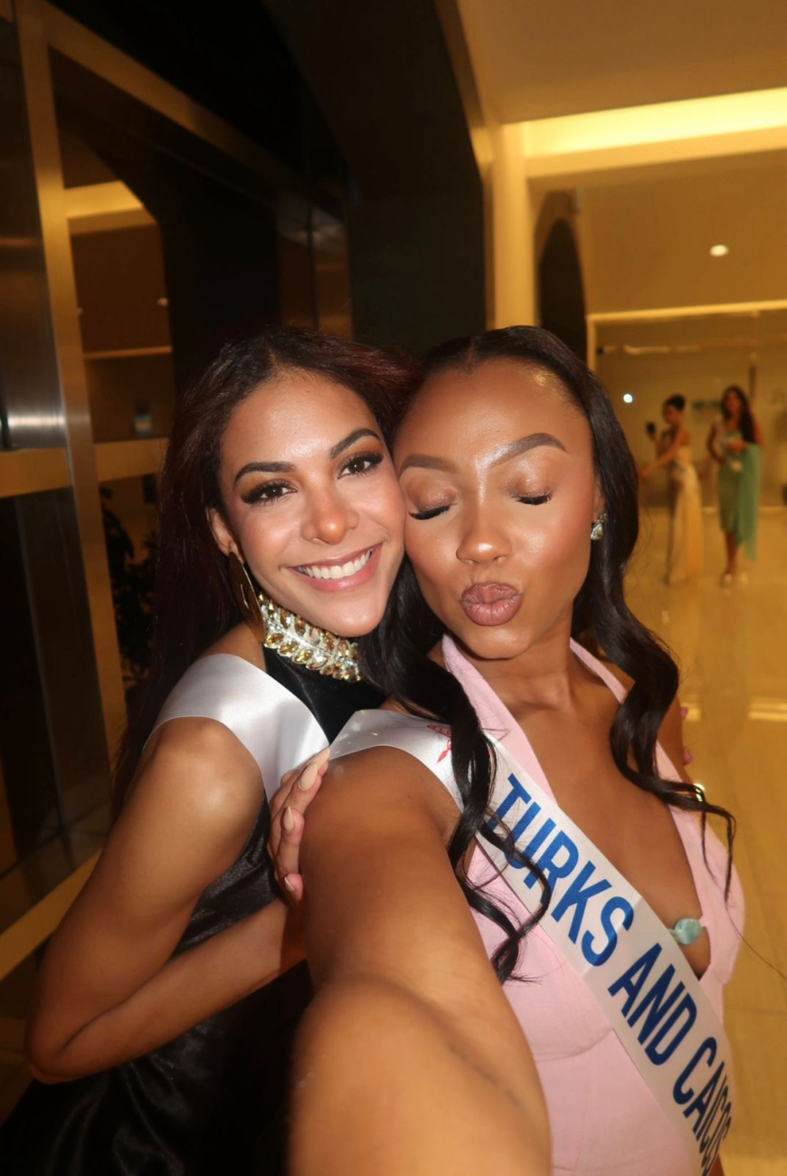 Lauriela Martins leva a elegância angolana ao palco mundial no Miss International 2025, em Tóquio