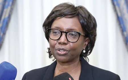 Ministra da Saúde lança concurso público para recrutar 6 mil profissionais em 2026