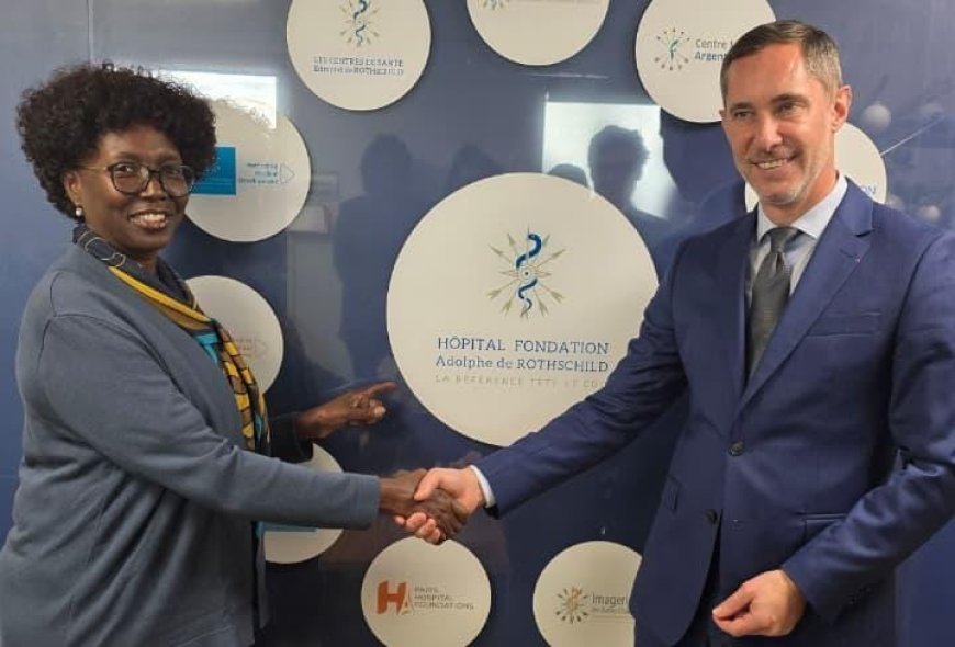 Ministra da Saúde visita Paris para reforço de parcerias estratégicas